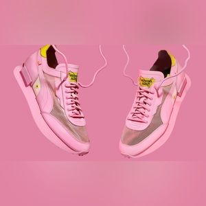 Puma Future Rider Chinatown Market Pink Sneakers size 7 women’s